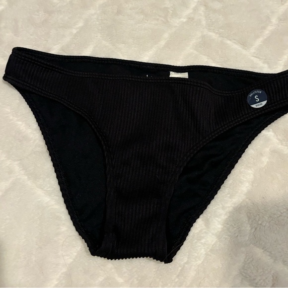 Teen's Bikini Bottom Set -the black is a S Hollister & rose is 11/12 A & F Kids - Picture 11 of 14